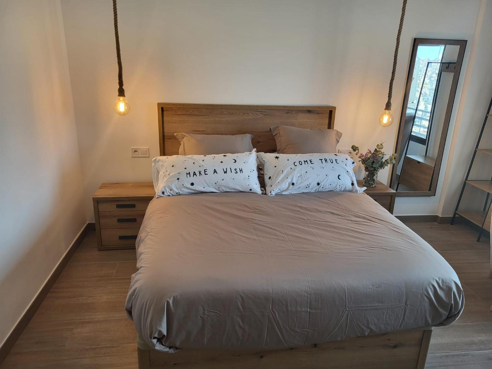 Charming Studio In The Center Of The City Apartamento Pleno Centro De Alicante Esterno foto